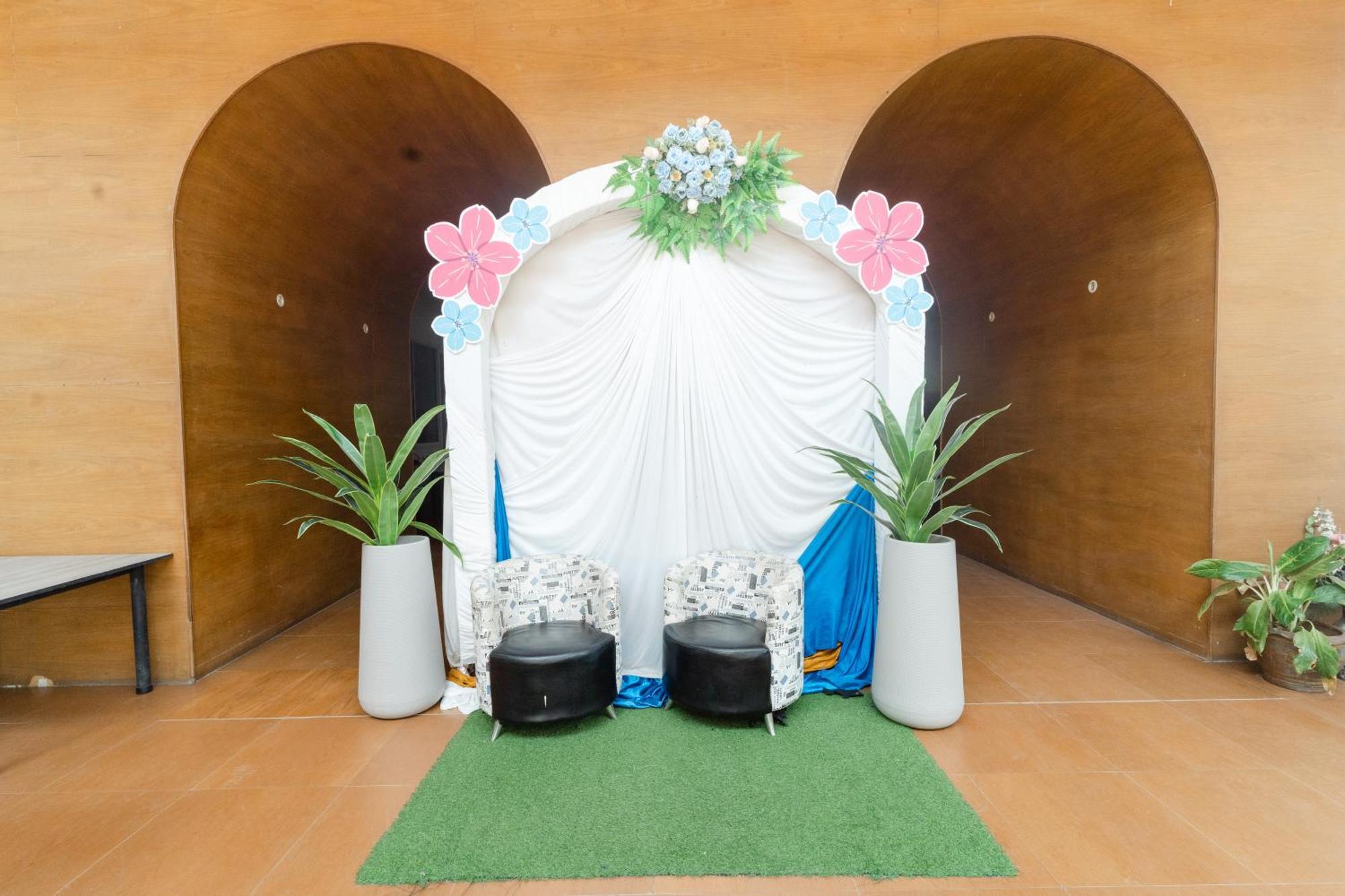 Baan Suan Khun Ta And Golf Resort Ubon Ratchathani Exterior photo