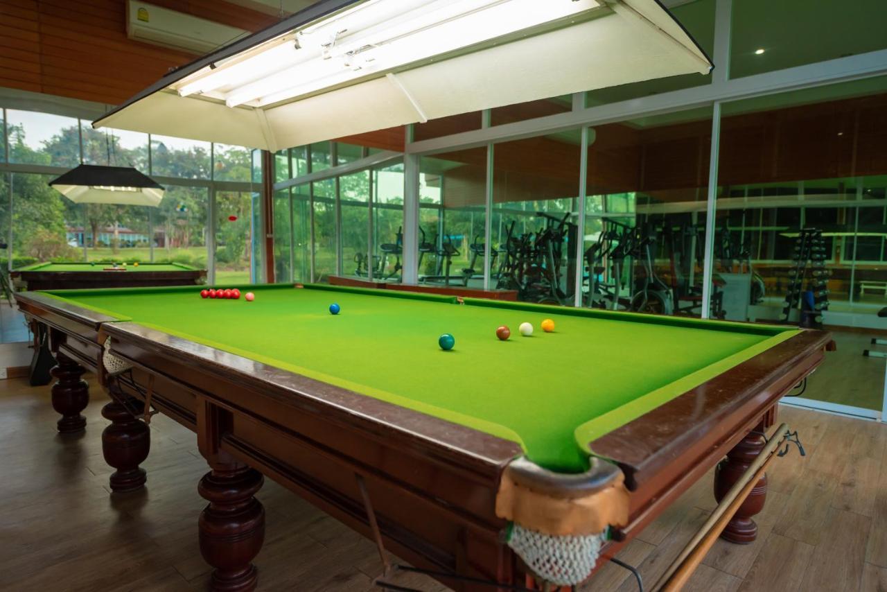 Baan Suan Khun Ta And Golf Resort Ubon Ratchathani Exterior photo
